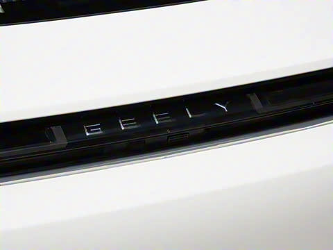 2025�� 130km EM-i ������