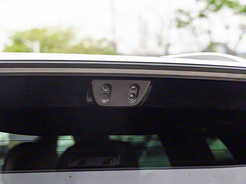 2025�� ���� Ultra�� 100kWh 6����