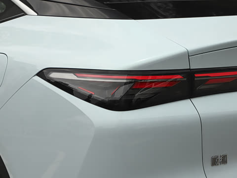 2025�� 668MAX���а� 200kW