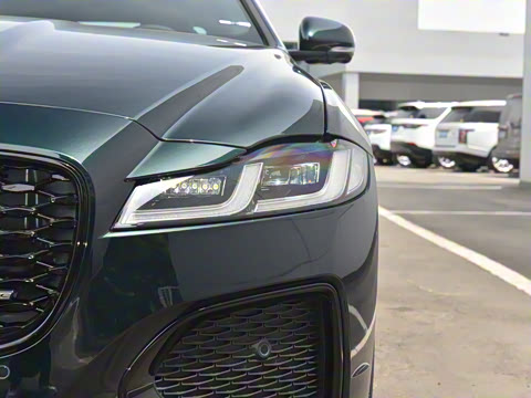 2023�� XFL 2.0T P300 �����콢�˶���