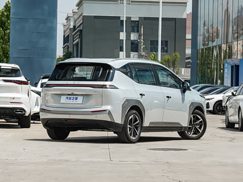 2023�� Younger ��ҫ��