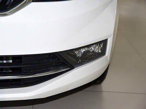 2019�� �Ŀ� 1.5L �Զ����ʰ� ��VI