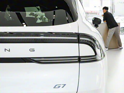 2025�� 702 �������� Max