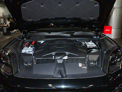 2025�� Cayenne 3.0T ���۰�