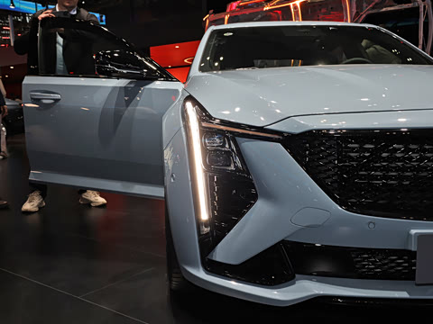 2025�� 28T �������ܰ�+�۷�����ѡװ��