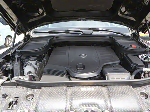 2025�� GLS 450 4MATIC ʱ����