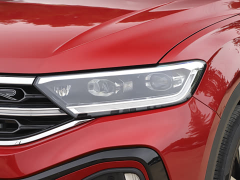 2025�� �Ŀ�� 300TSI DSG���������