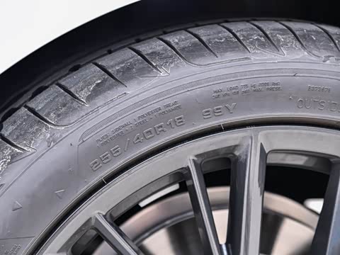 2020�� 325Li M�˶���ҹ��װ