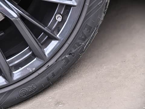 2020�� 325Li M�˶���ҹ��װ