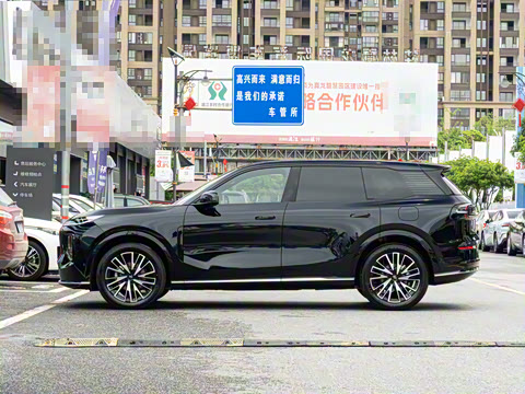 2025�� 215�콢��