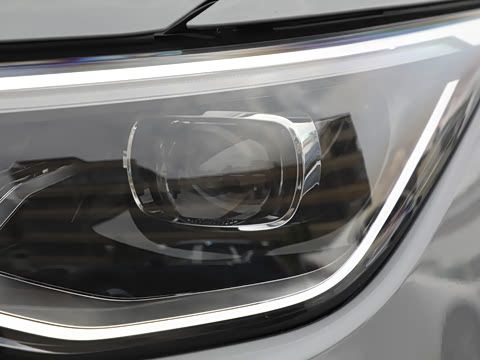 2023�� 280TSI DSG R-Line 20��������