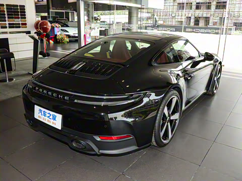 2025�� Carrera 3.0T