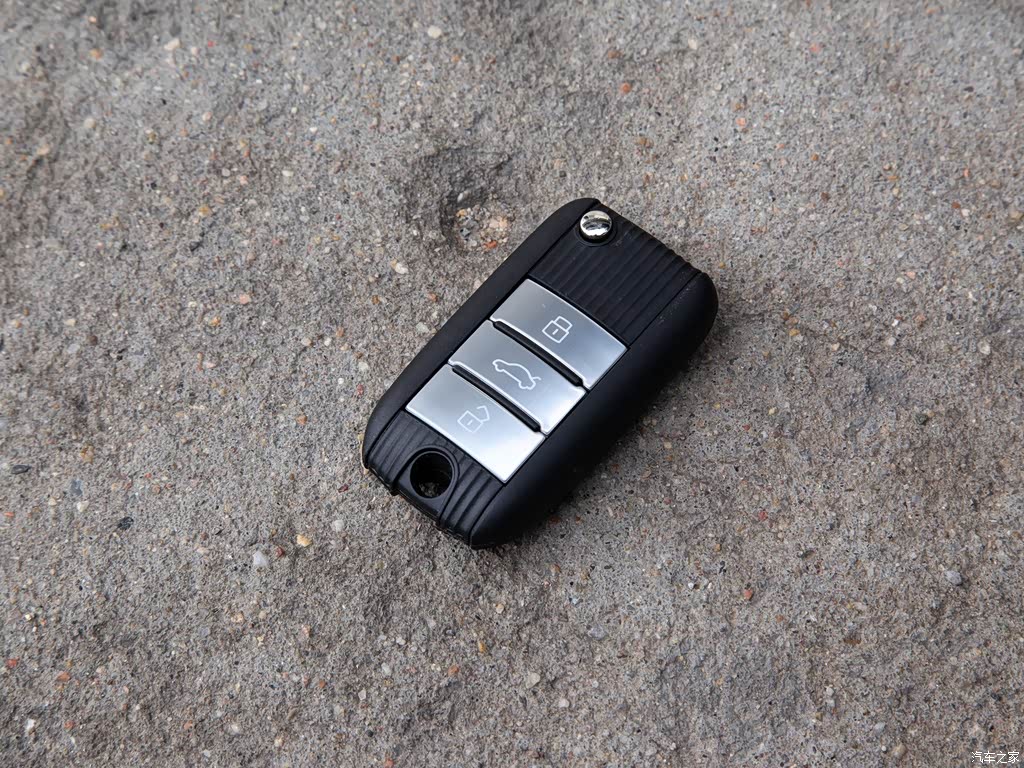 名爵6 2019款 20t 手动星辉版 5204940图片_名爵_汽车图库_汽车之家