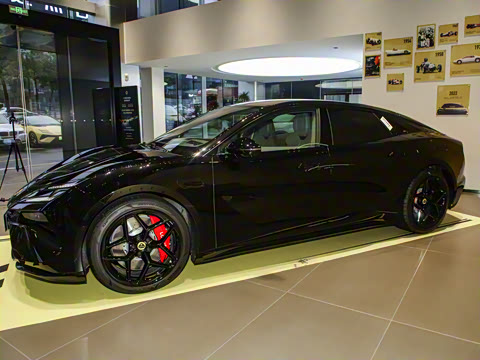 2025�� 600 ������