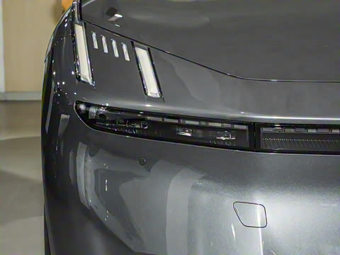 2025�� 95kWh 702km����Halo