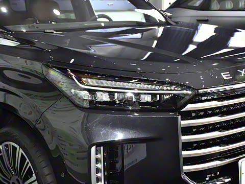 2025�� 180 ��������Ultra���� 7��