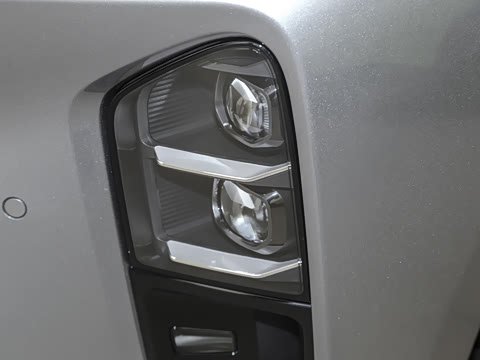 2025�� 75kWh Touring