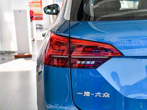 2019�� 380TSI ��������� ��V