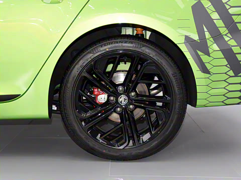 2020�� 1.5T �Զ�Trophy���������Ǽ��콢��