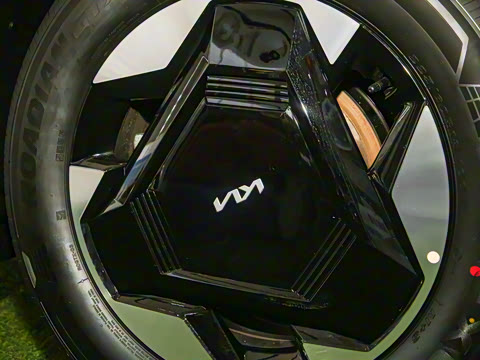 2025�� 530 Light