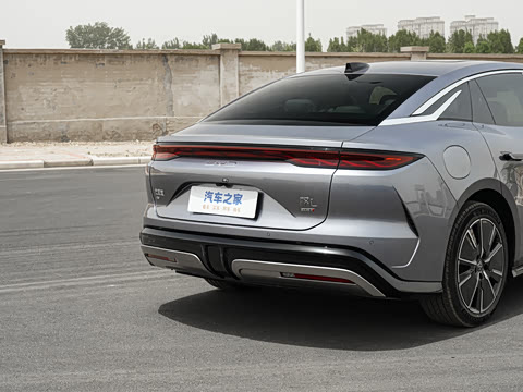 2025�� EV 701KM�����״�������