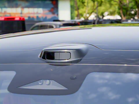 2025�� Pro ���ܻ��°�