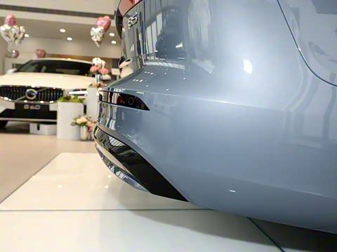 2023�� B5 ��Զ�˶���