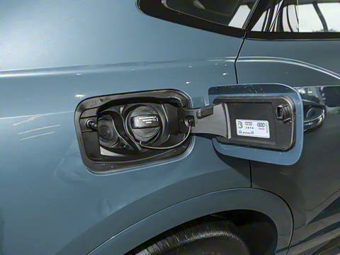 2025��  quattro 45�����ذ� 40TFSI ʱ����