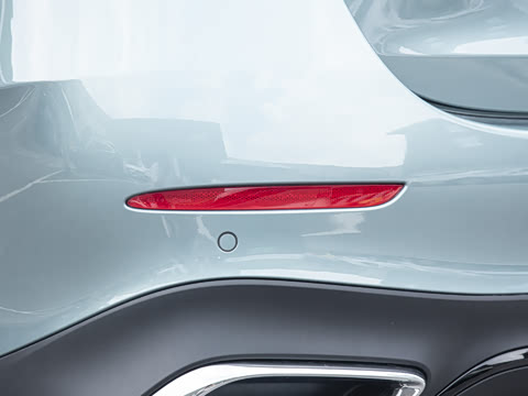 2025�� �Ŀ� E 300 ʱ�����˶���