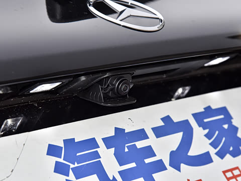 2022�� �Ŀ� GLC 300 L 4MATIC ������