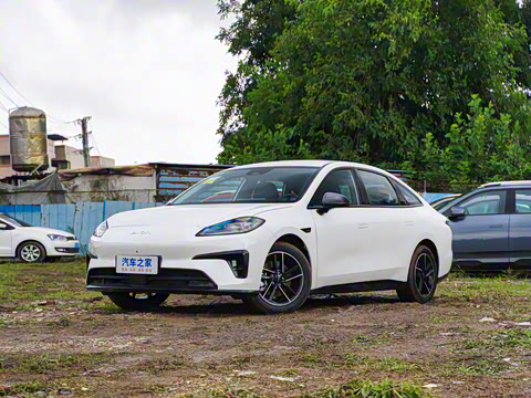 2025�� 650 ������