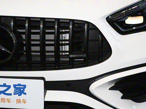 2025�� AMG GLA 35 4MATIC