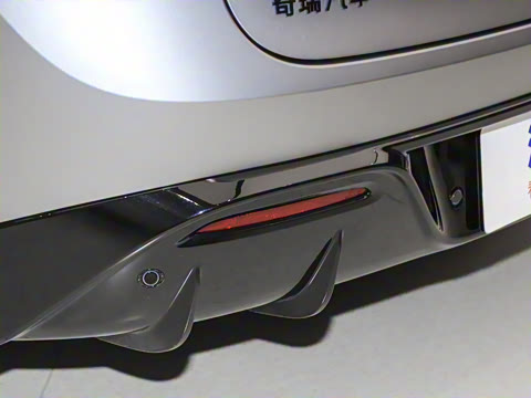 2025�� 703km Ultra�˶���