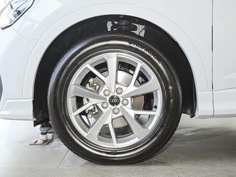 2025�� quattro 45�����ذ� 35TFSI ��ȡ��	