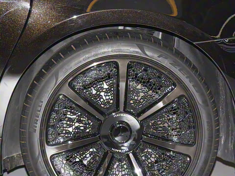 2025�� �Ŀ� S 680 4MATIC ��ҹ��