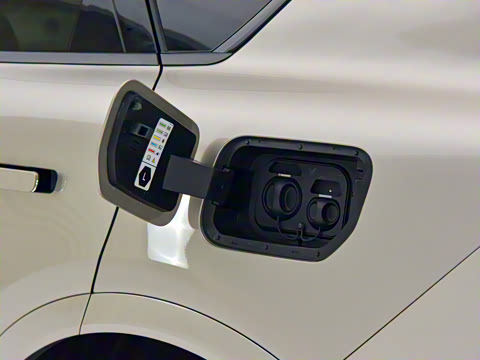 2025�� FREE+ ����Ǭ����