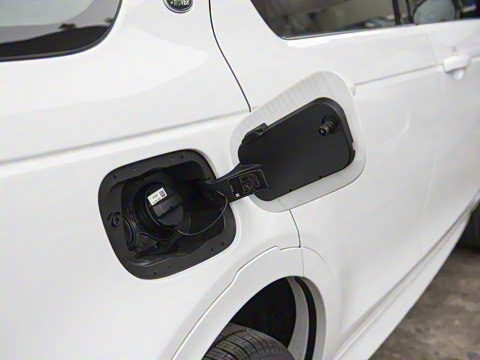 2023�� 249PS R-Dynamic SE ���ܿƼ���