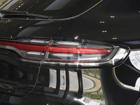 2025�� Macan 2.0T ���ΰ�