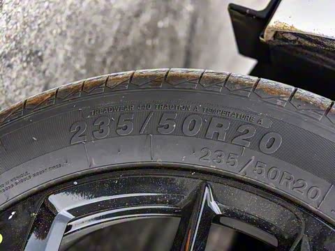 2025�� 117km ��ΪPLUS��