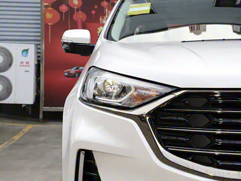 2021�� PLUS EcoBoost 245 ���������� 5��