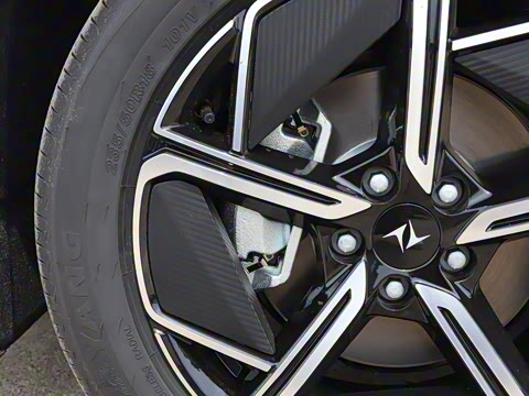 2025�� ���� 550AirѲ����