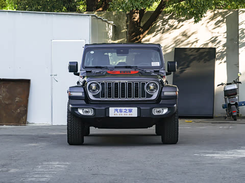 2025�� 2.0T ٪�޼�����̽����