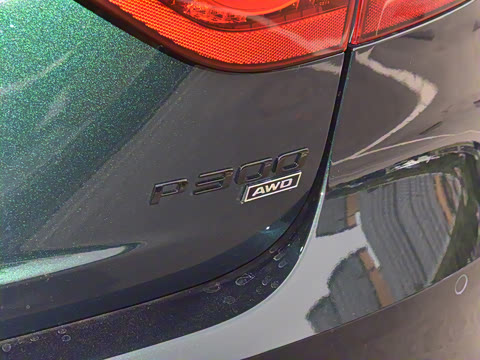 2023�� XFL 2.0T P300 �����콢�˶���