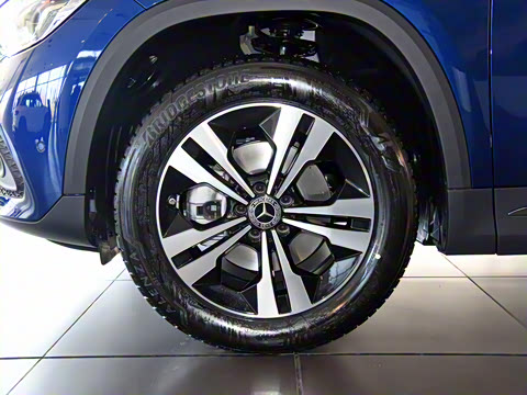 2022�� �Ŀ� GLA 200