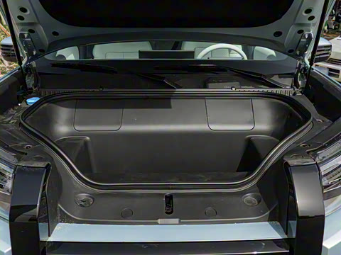 2025�� 501KM ����Max��