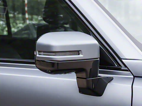 2025�� 2.0T 4WD Ultra