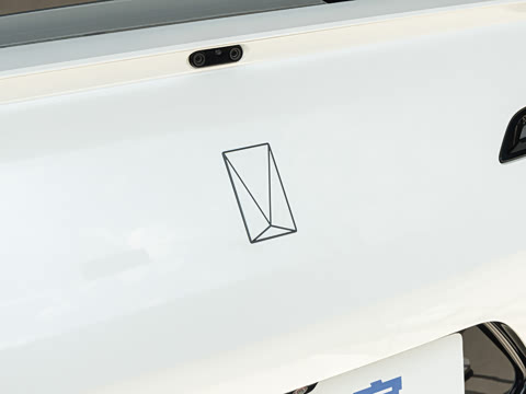 2025�� �Ŀ� Ultra���̰�