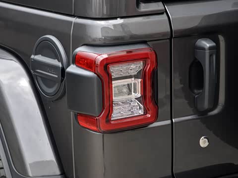 2019�� 2.0T Sahara ���ŵ綯����� ��VI