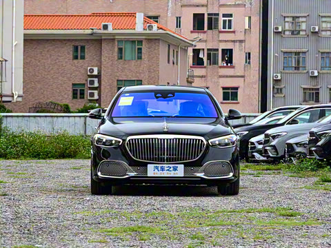 2025�� �Ŀ� S 680 4MATIC