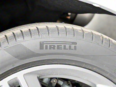 2022�� sDrive25i M�˶���װ